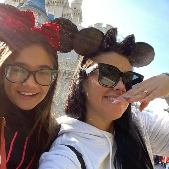 Meet The Posher - Picture 3 of 16